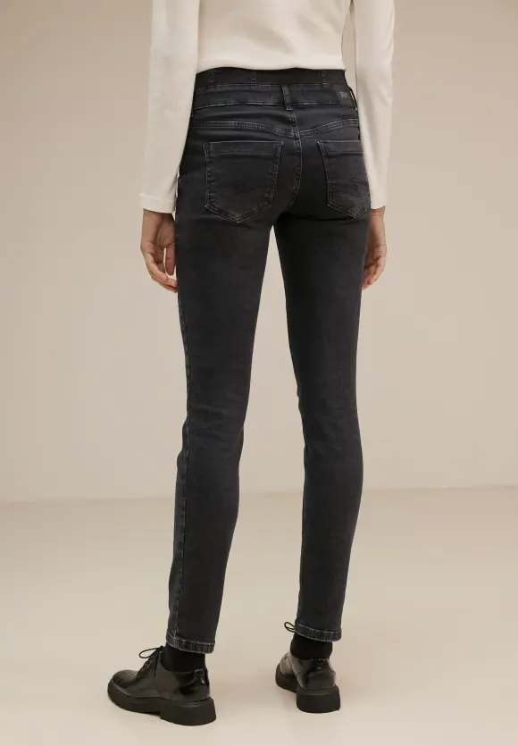Slim Fit Jeans - soft black wash