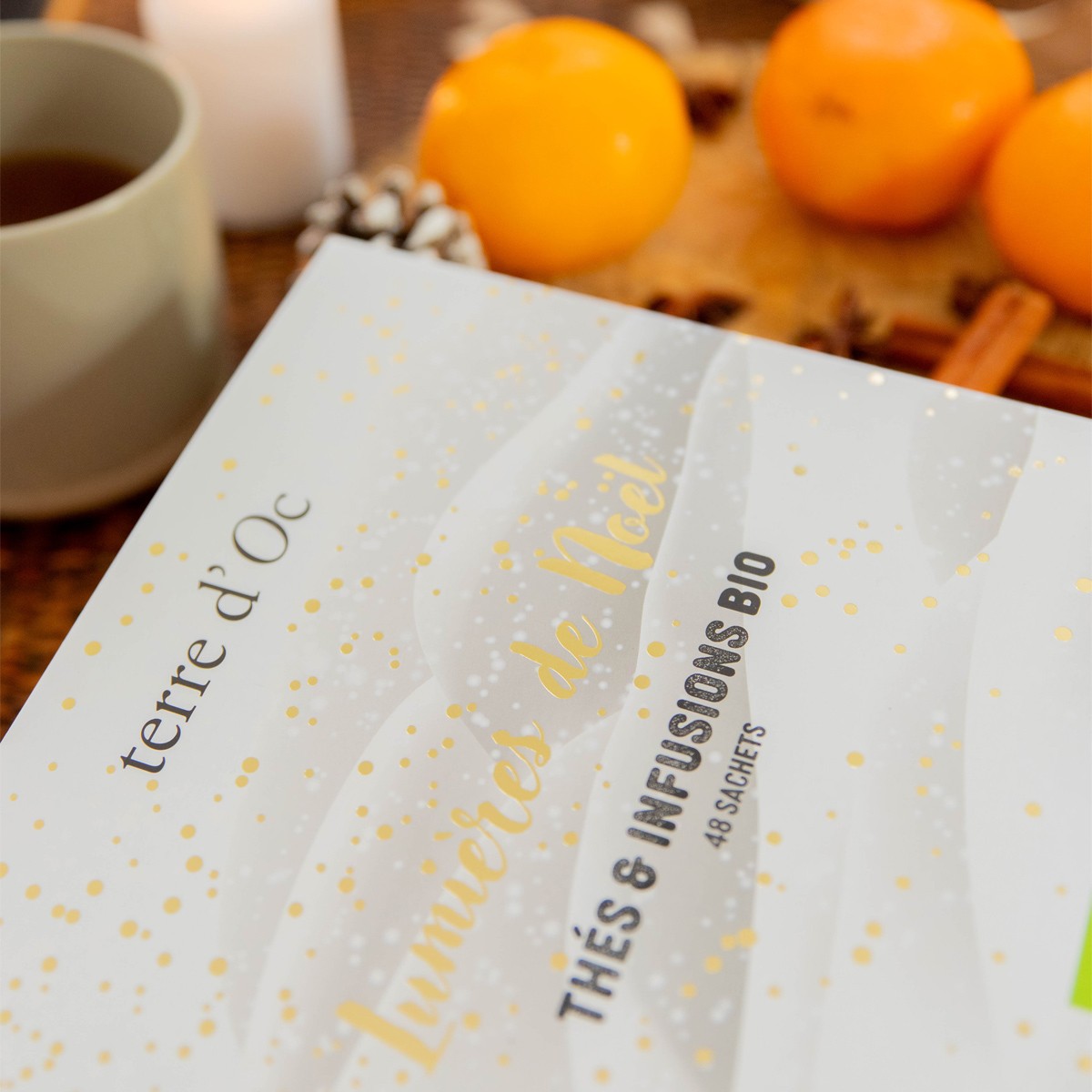 Coffret thés noir, blanc & vert bio - Thés de Noël - 48 sachets
