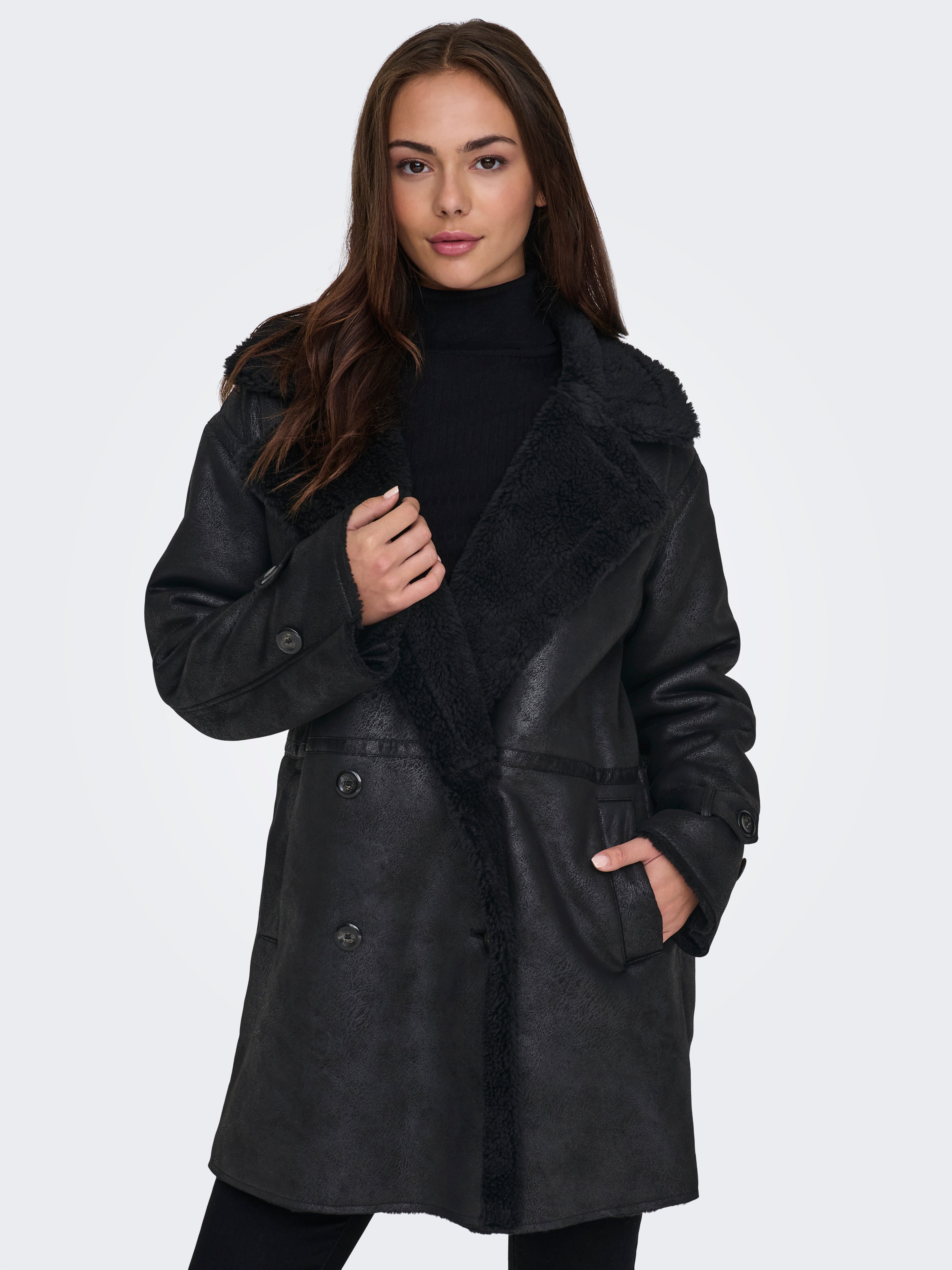 ONLYLVA Mantel Black