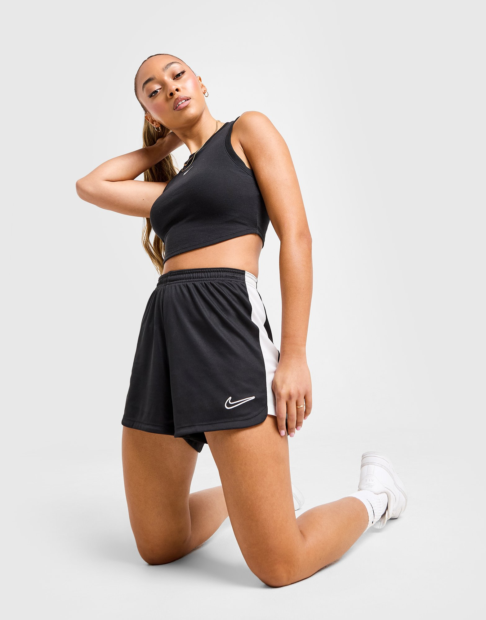 Nike Short Academy Femme