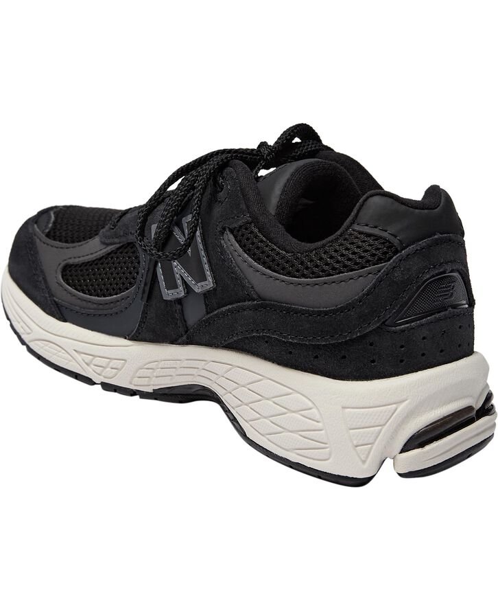 New Balance New Balance 2002 Kids Lace Black