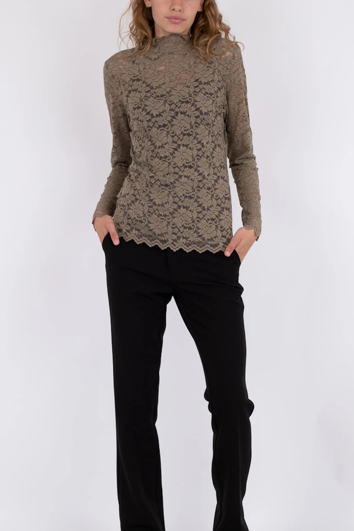 Neo Noir Liza Laceflower Blouse dark taupe