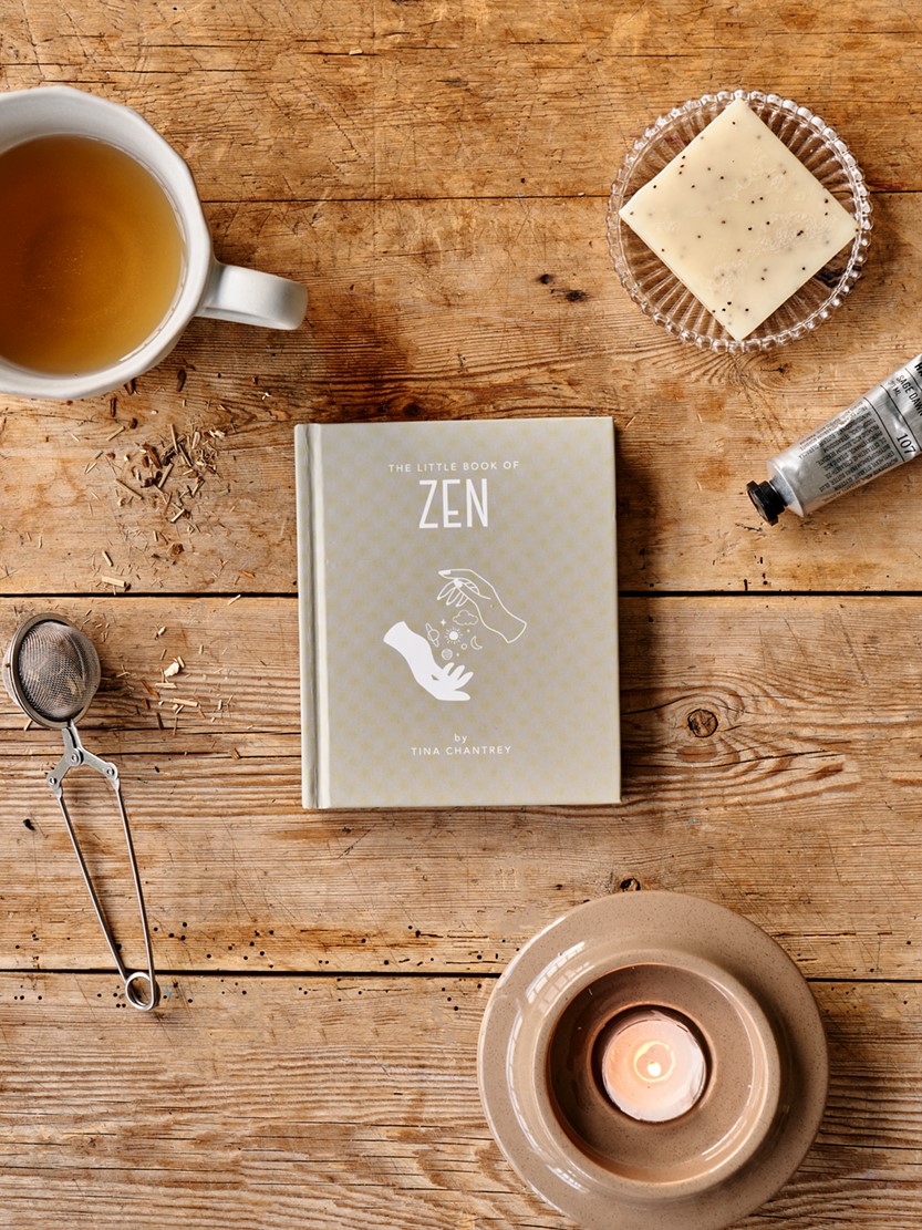 The Little Book of Zen | Hardcover. Engelsk. 12 x 1,8 x 14,5 cm. 192 sider. | Light Green | New Mags