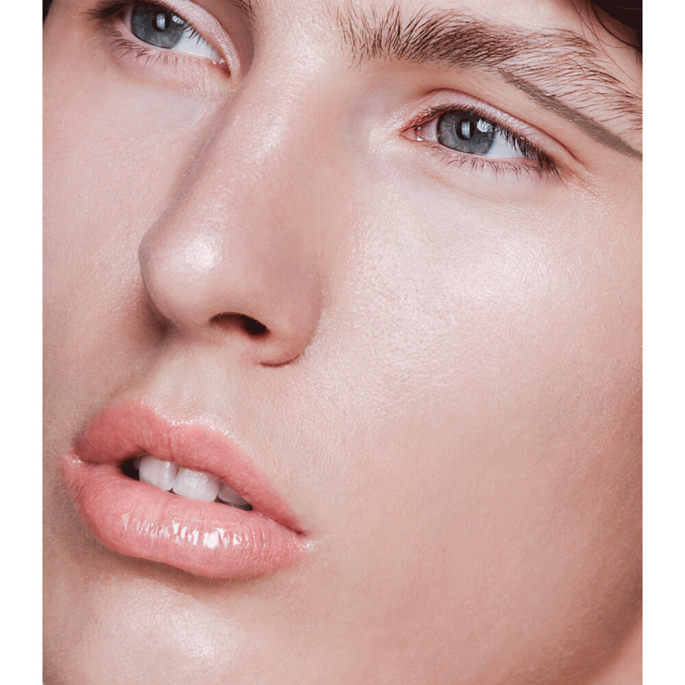 Madara Glossy Venom Lipgloss 74 Nude Coral4 ml