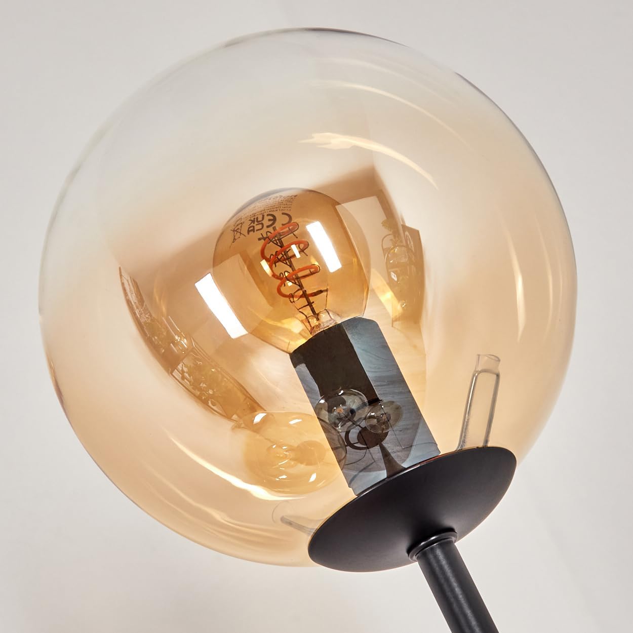 HOFSTEIN Stehleuchte Gastor, Stehlampe aus Metall/Holz/Glas in Schwarz/Dunkelbraun/Bernstein/Klar, Leuchte im Retro/Vintage-Design (Schrime Ø 15cm), Fußschalter, 148,5cm, E14, Wohnzimmer, Schlafzimmer