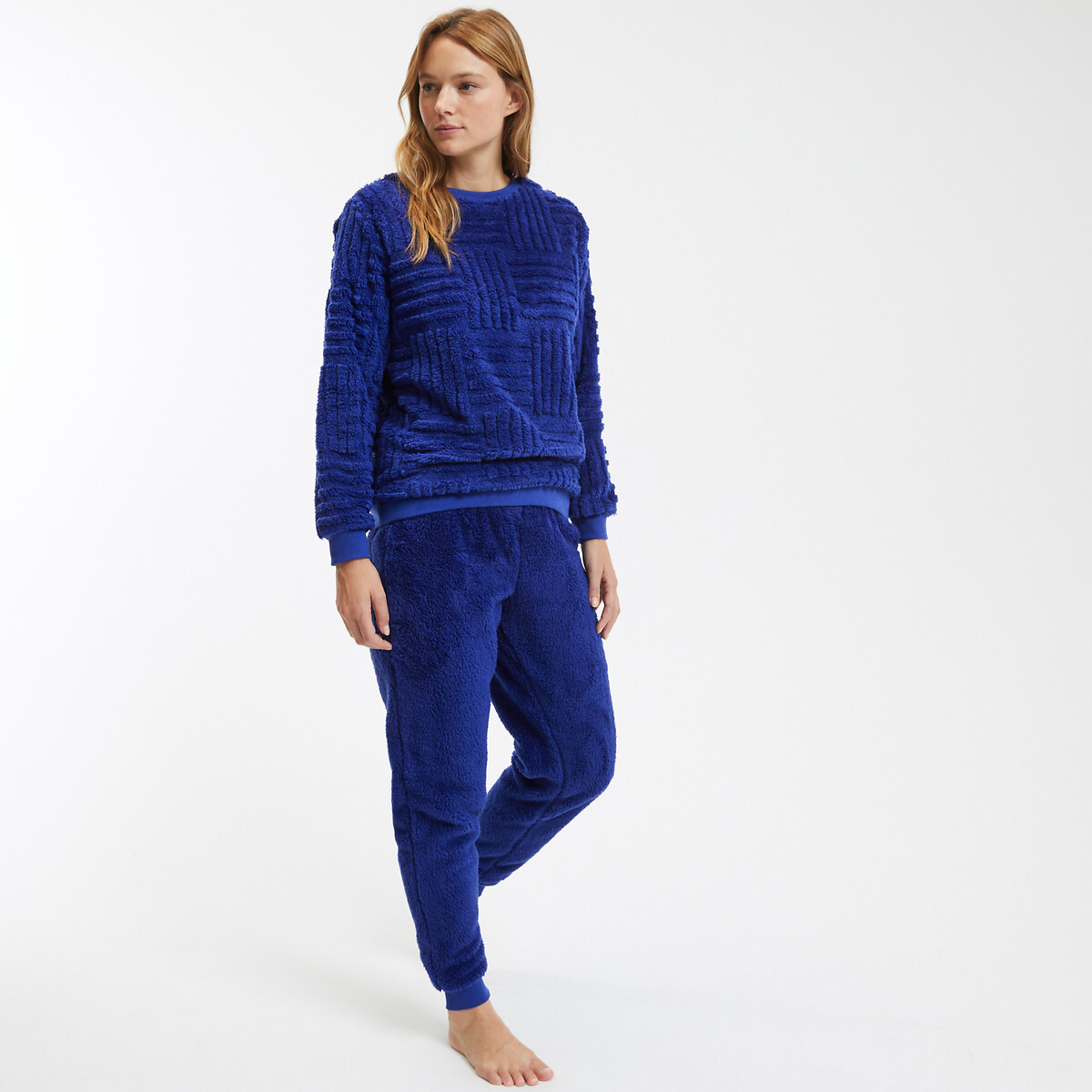 SO'HOME<br>Pijama em sherpa, malha com efeito gráfico