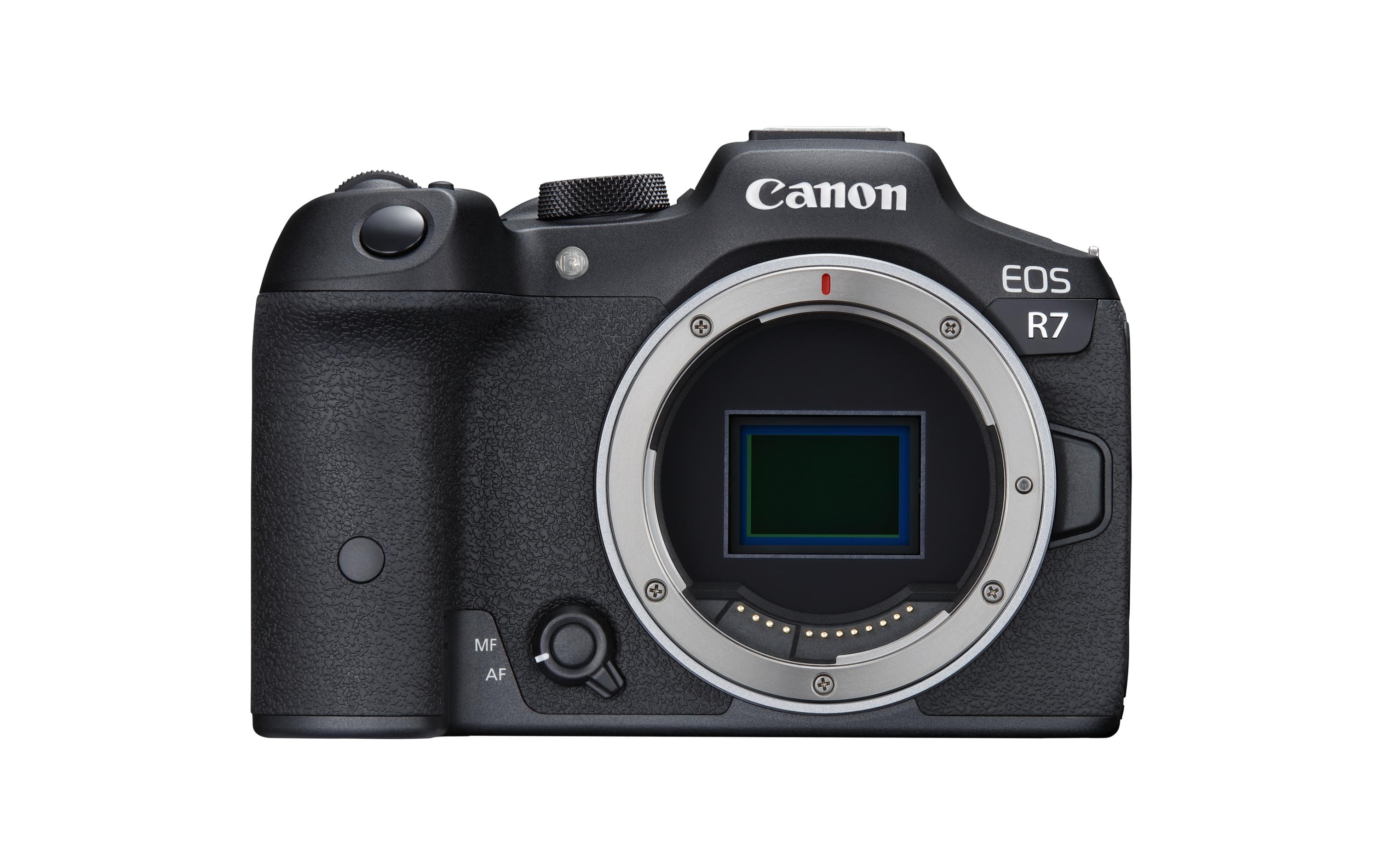 Fotokamera EOS R7 Body inkl. RF-S 18-45 Kit<br>EOS R Technologie trifft APS-C Design