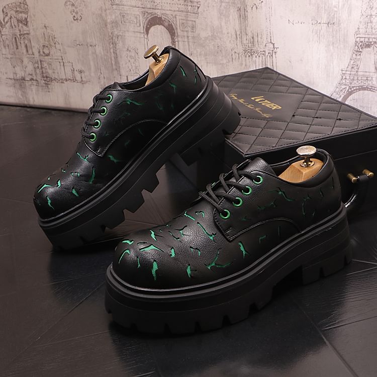 Mr Ozera - Geborduurde veterschoenen met plateauzool