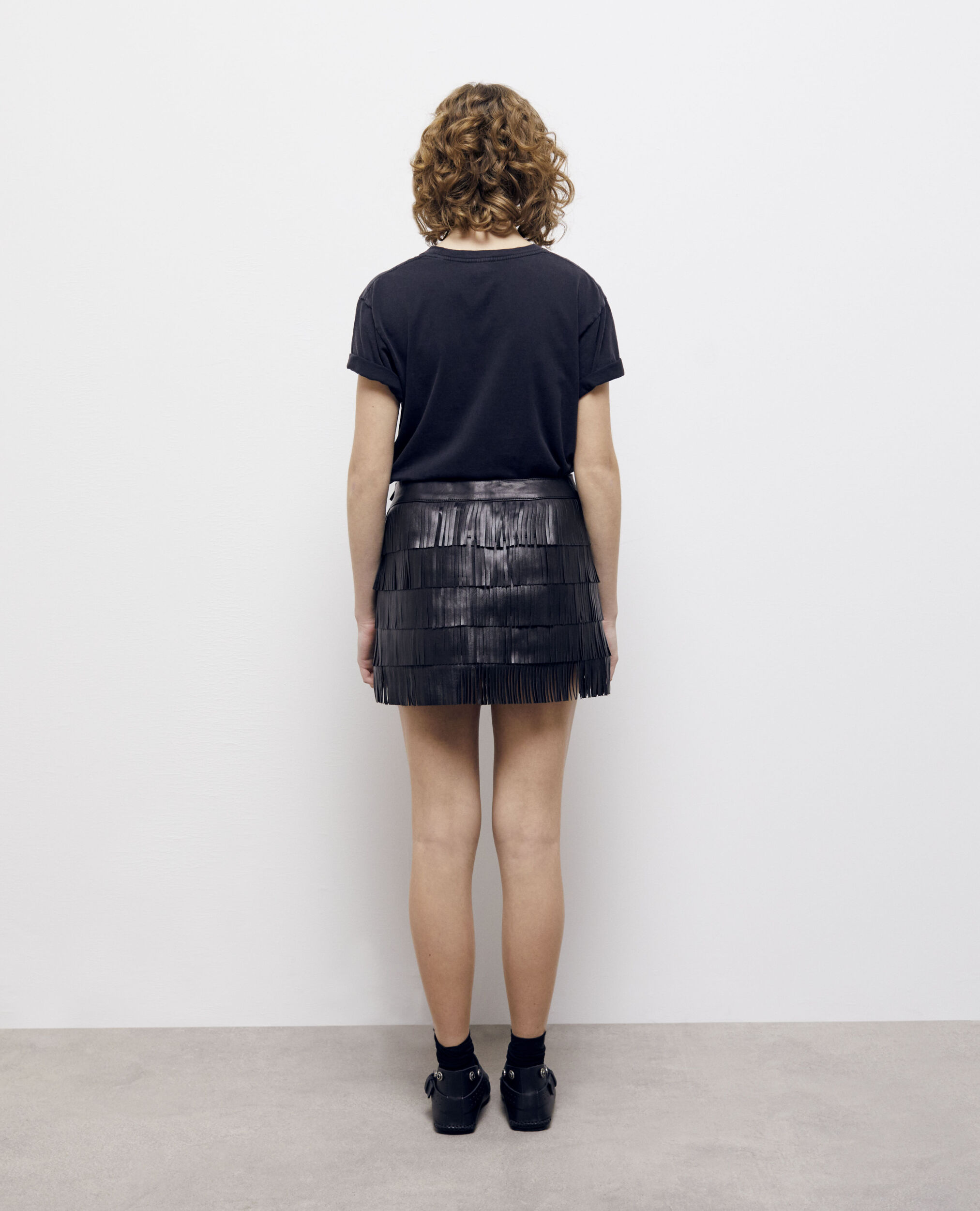 Jupe courte en cuir noire