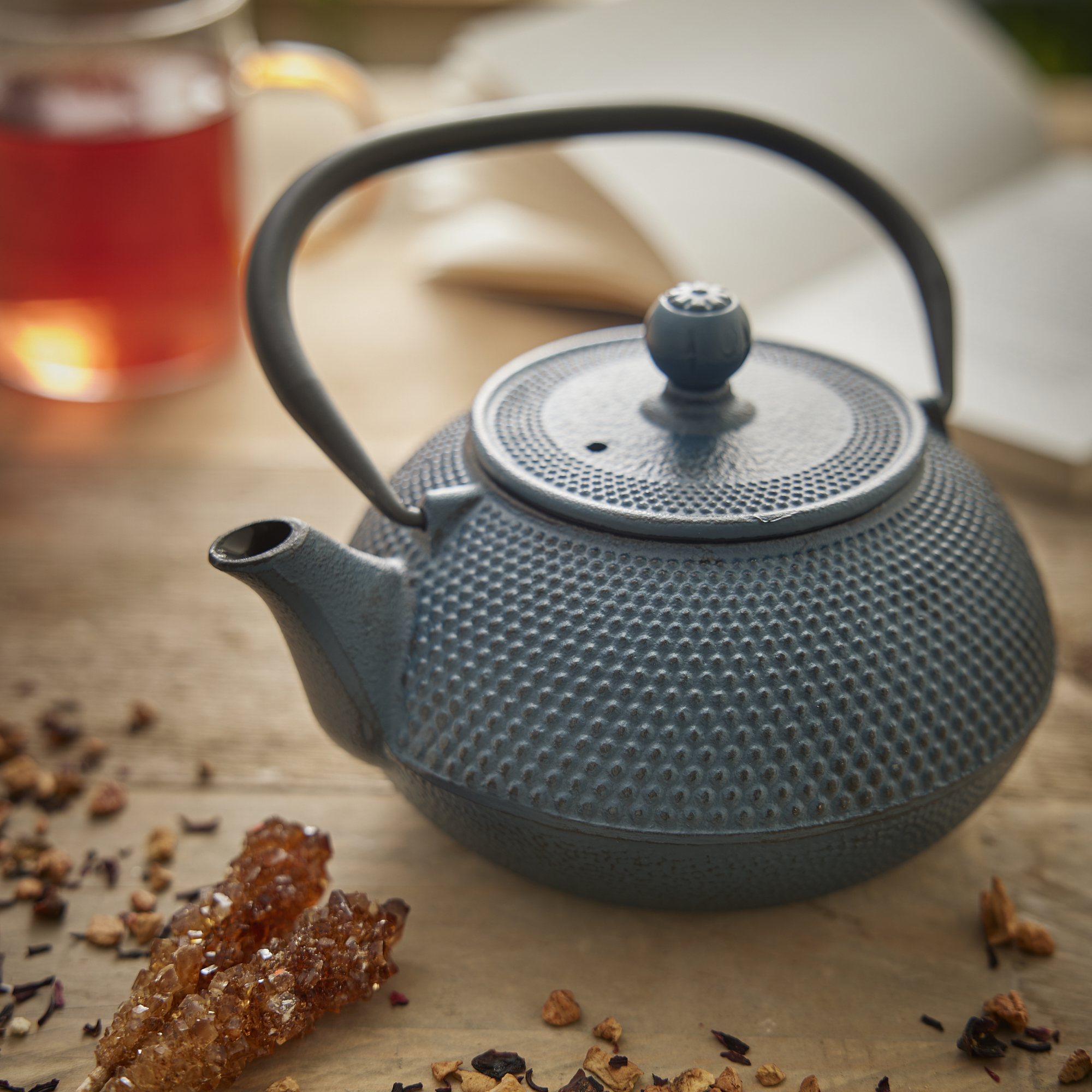 Teekanne gusseisern, blau, 0,8 L