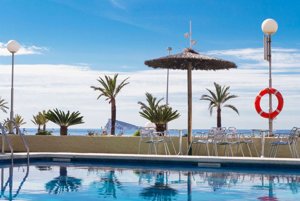 Hotel Poseidon Playa Logies en ontbijt - Hotel