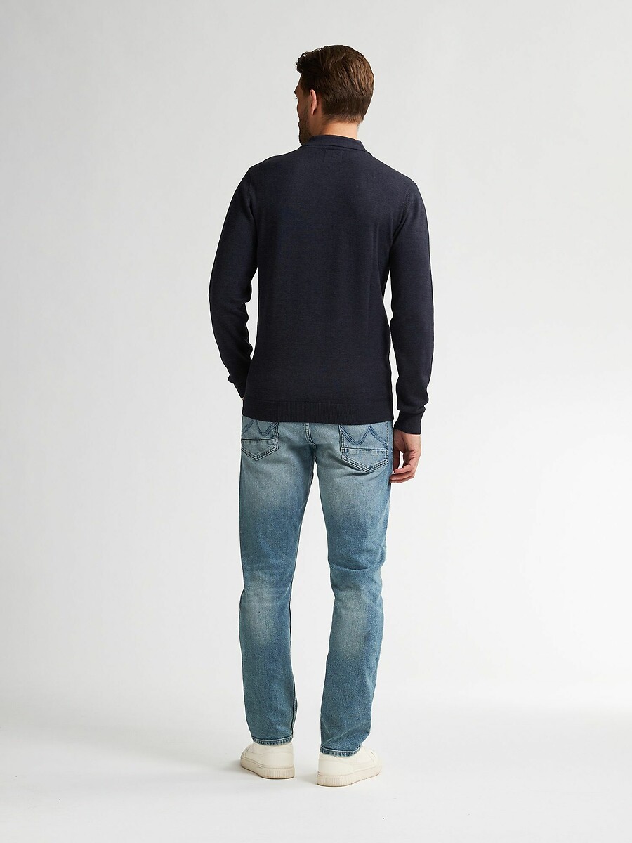 INDÚSTRIAS PETROLÍFERAS<br>Moletom com gola polo