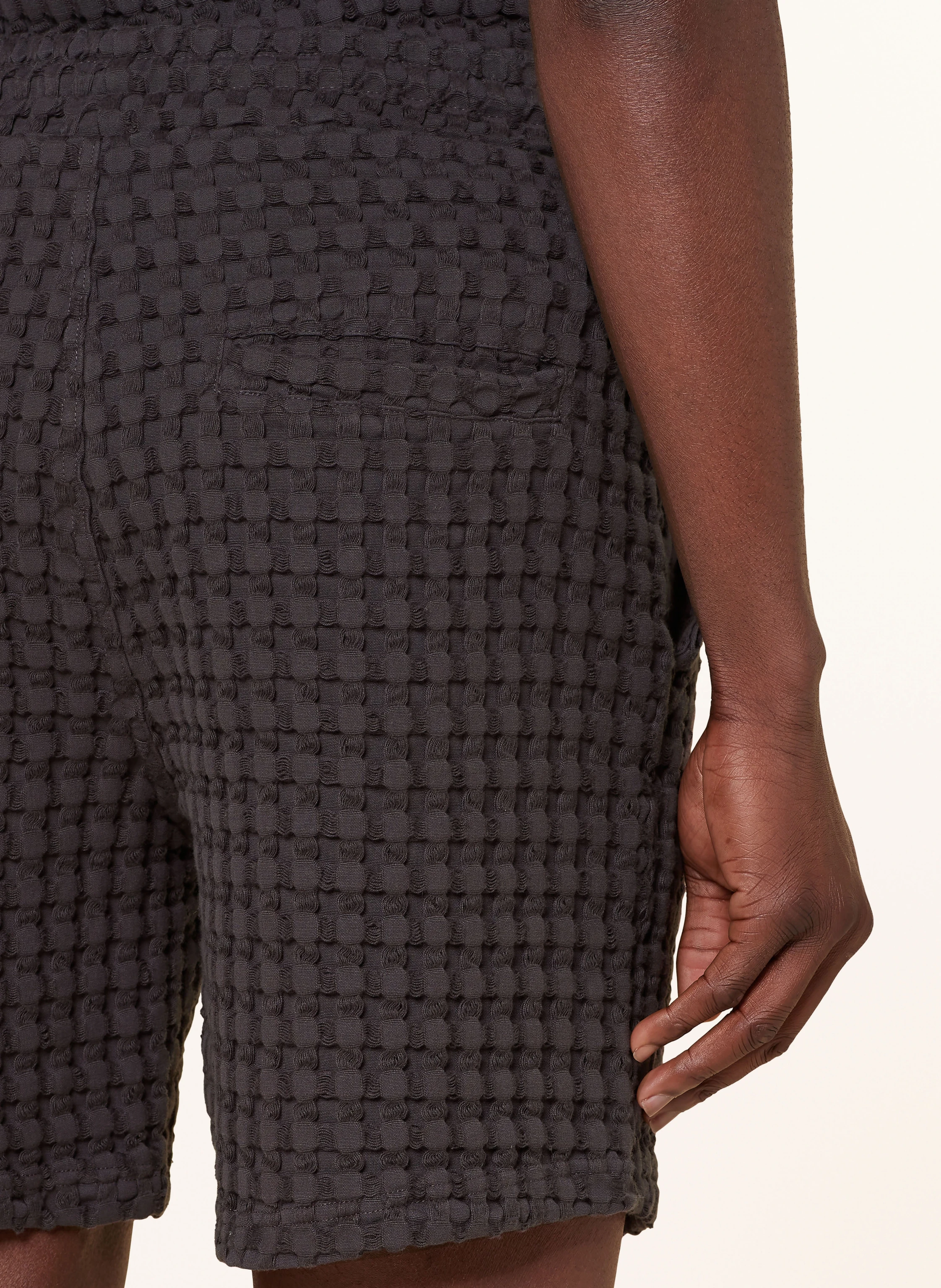 OAS Shorts NEARLY