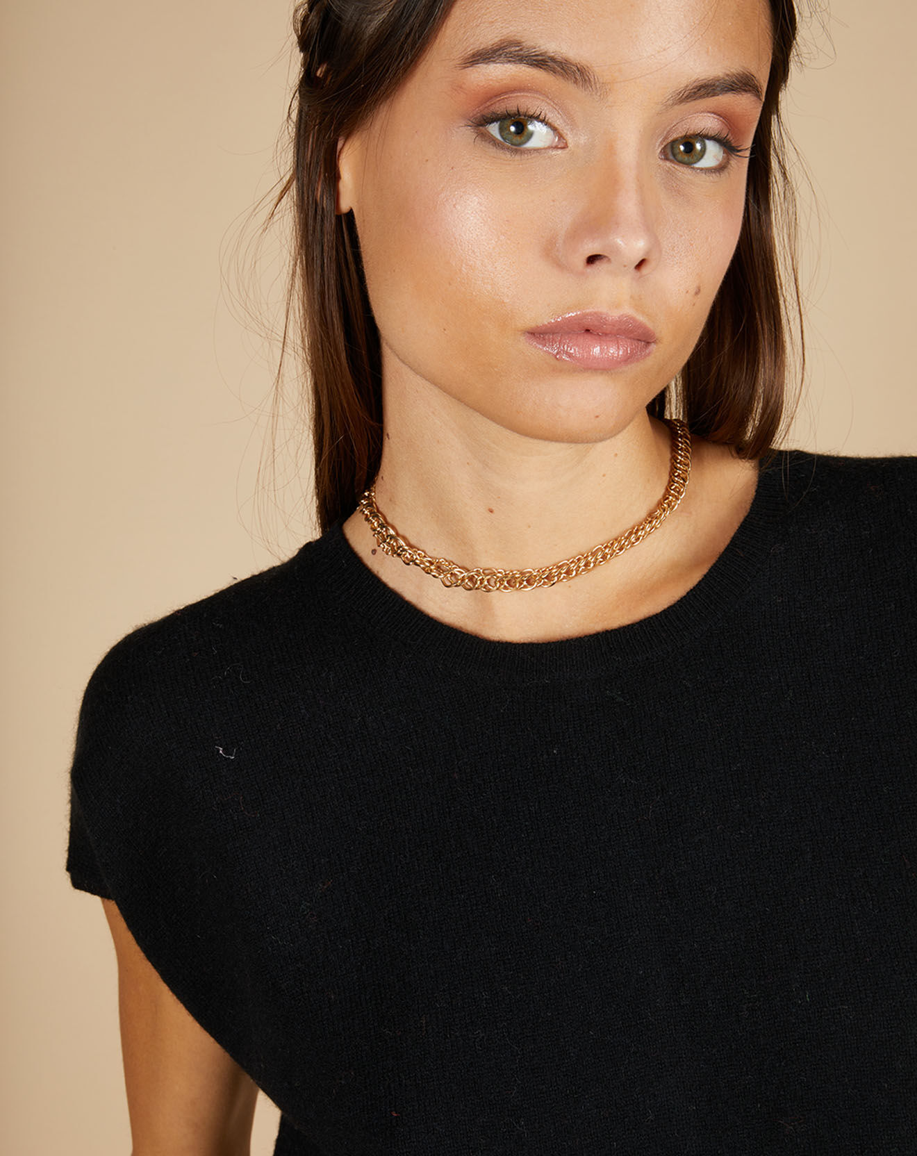 Cashmere Tribu Pull 100% Cachemire manches courtes Charline boutons au dos noir