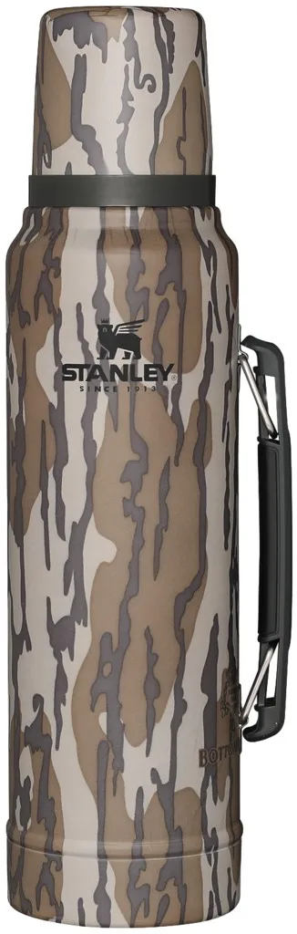 Stanley Classic Vacuum Bottle 1 L Bottomland Mossy Oak