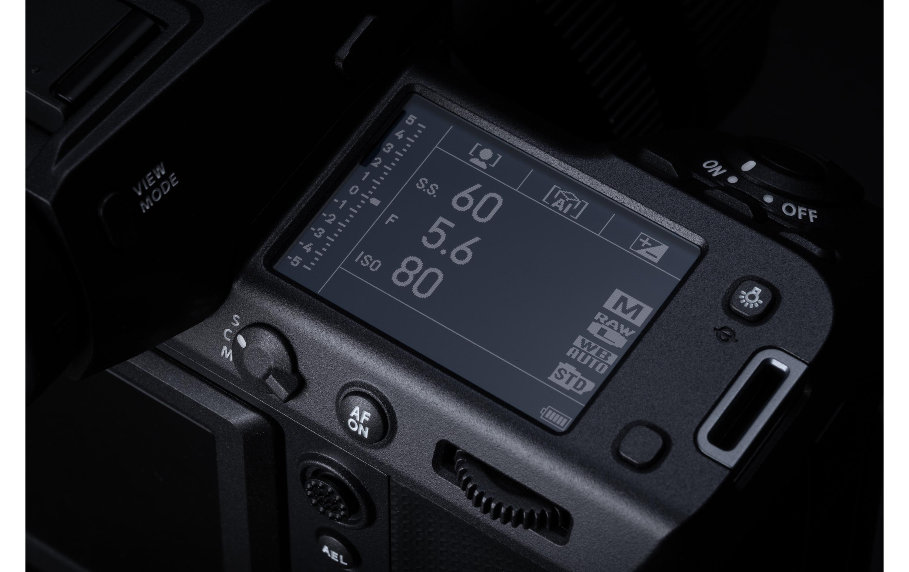 Fotokamera GFX 100 II<br>Flaggschiffmodell mit dem neu entwickelten 102-MP-Hochgeschwindigkeitssensor GFX 102 Mpx CMOS II HS und dem X-Prozessor 5