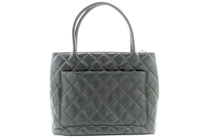 Chanel Vintage Chanel Medaillon Black