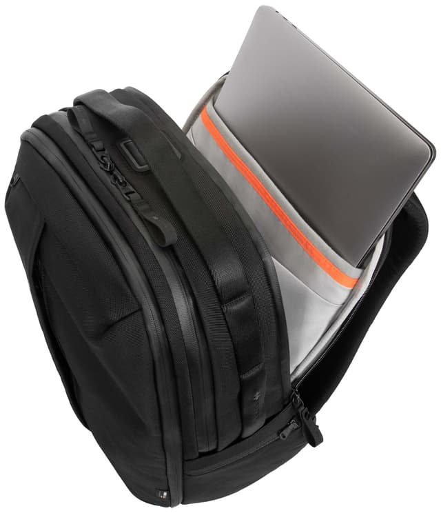 Hyper HyperPack Pro 16