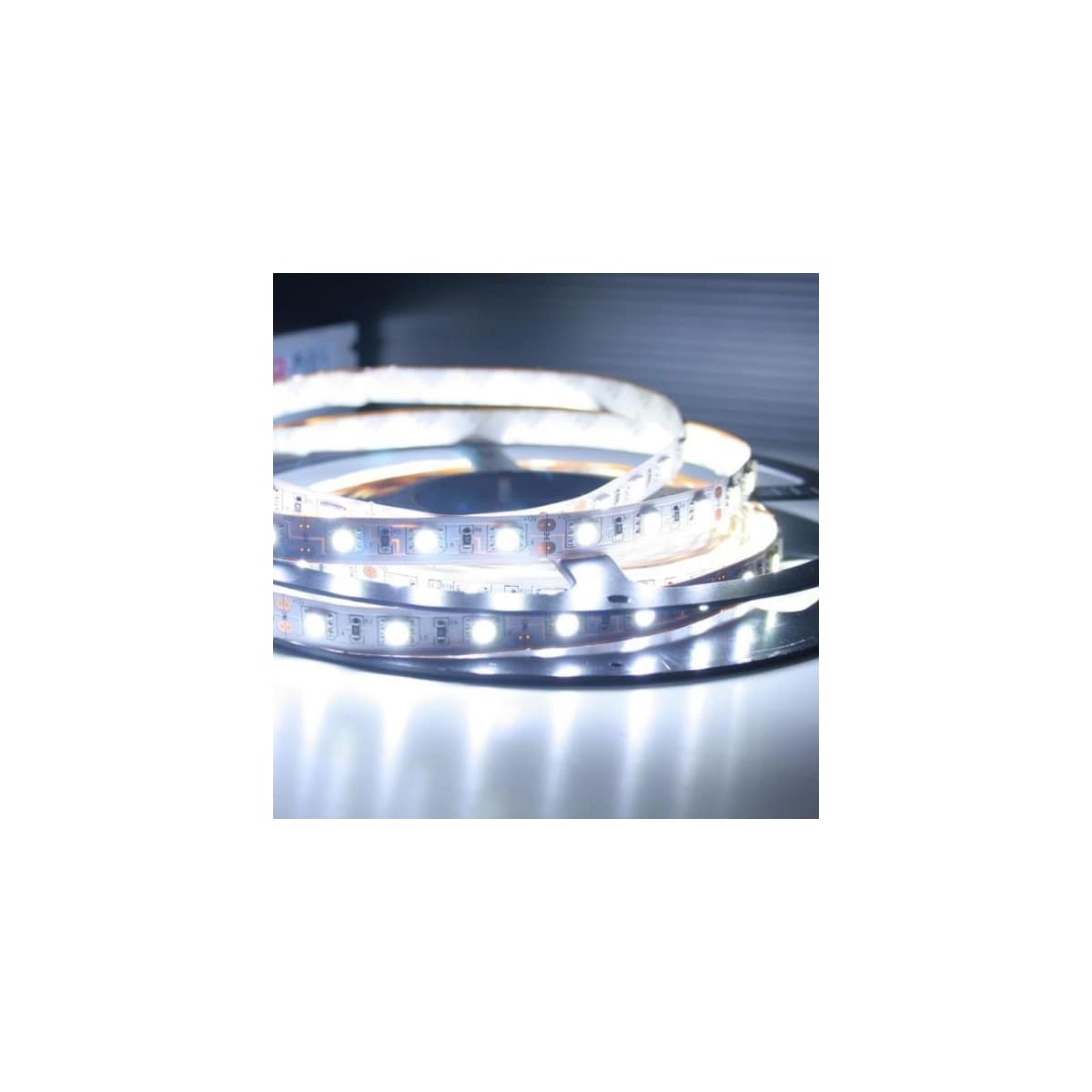 Hvit LED stripe med dobbeltklebende tape, SMD, 60cm