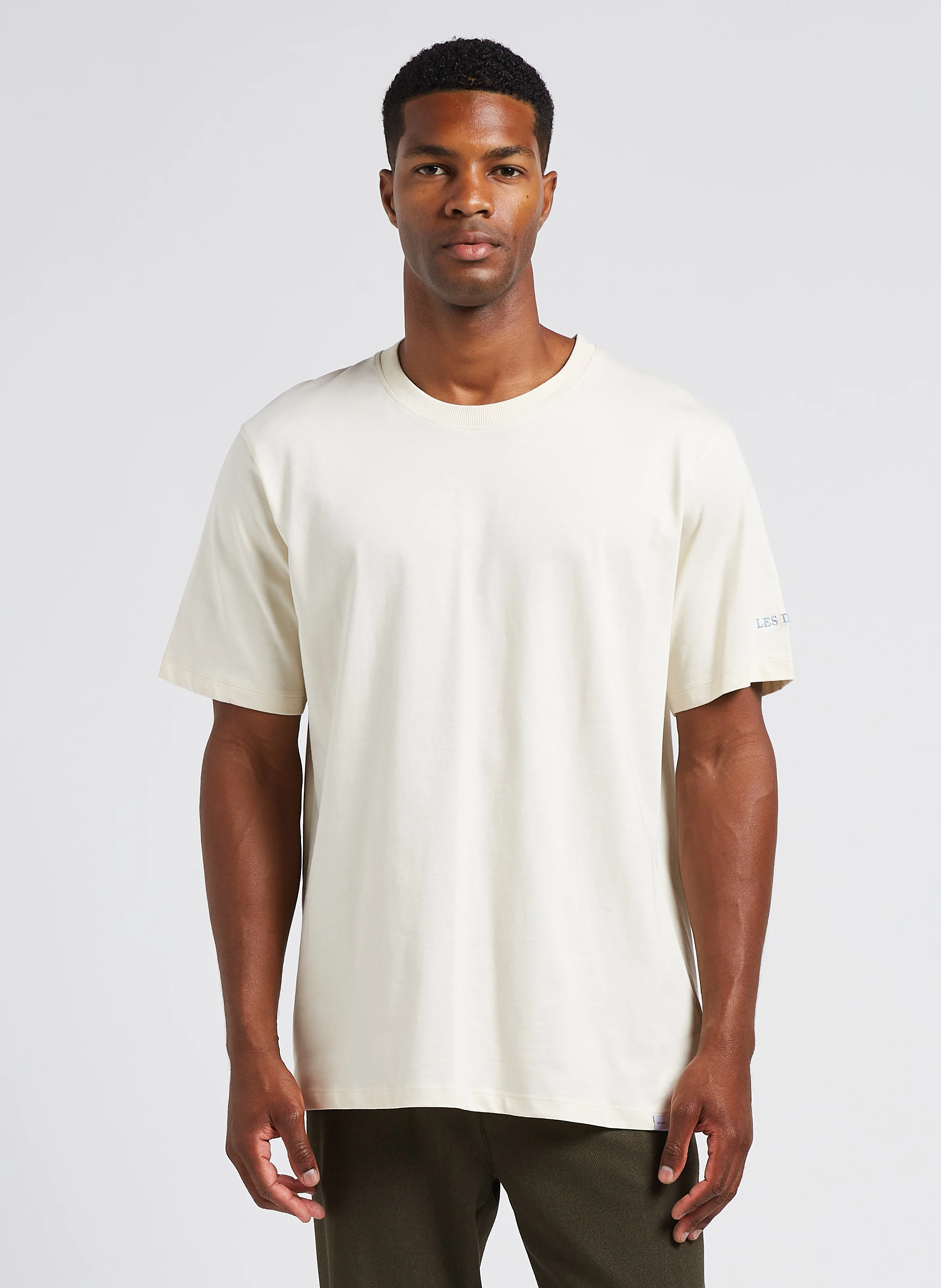 HIROTO - Tee-shirt col rond sérigraphié en coton bio| Beige