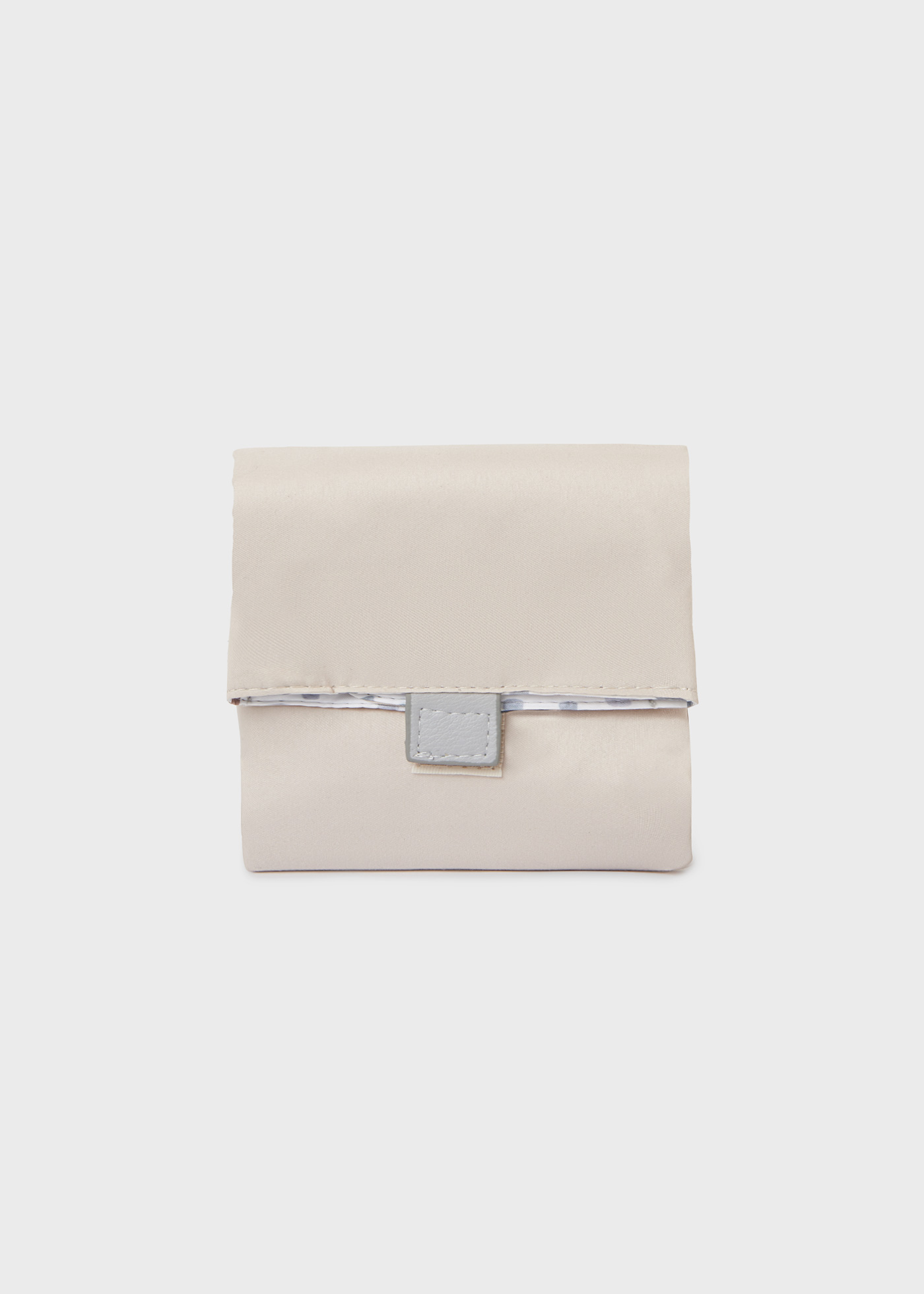 Bolsa para fraldas com estampa de bebê