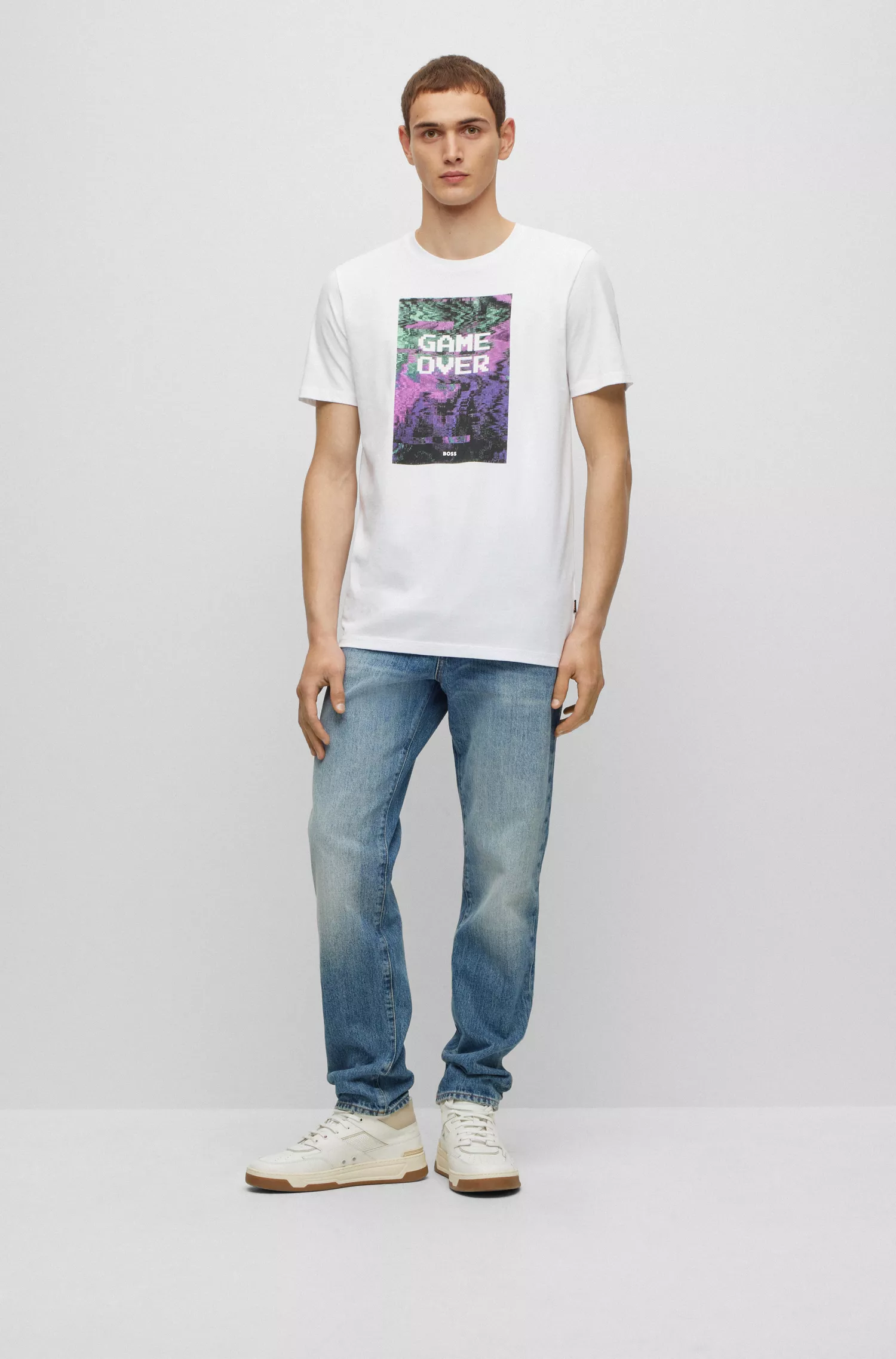 Camiseta BOSS laranja, modelagem relaxada, em algodão com estampa sazonal.