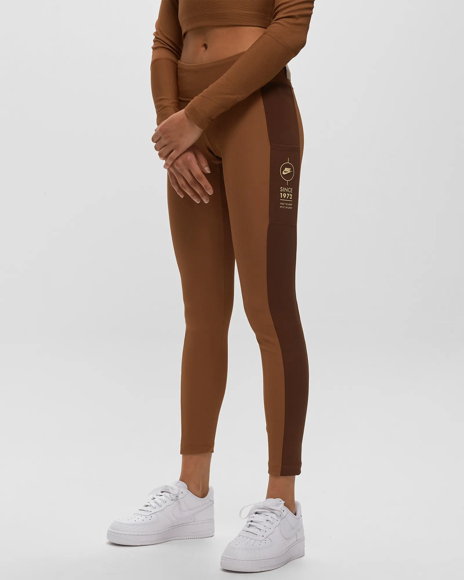 Nike WMNS RIBBED UTILITY LEGGINGS