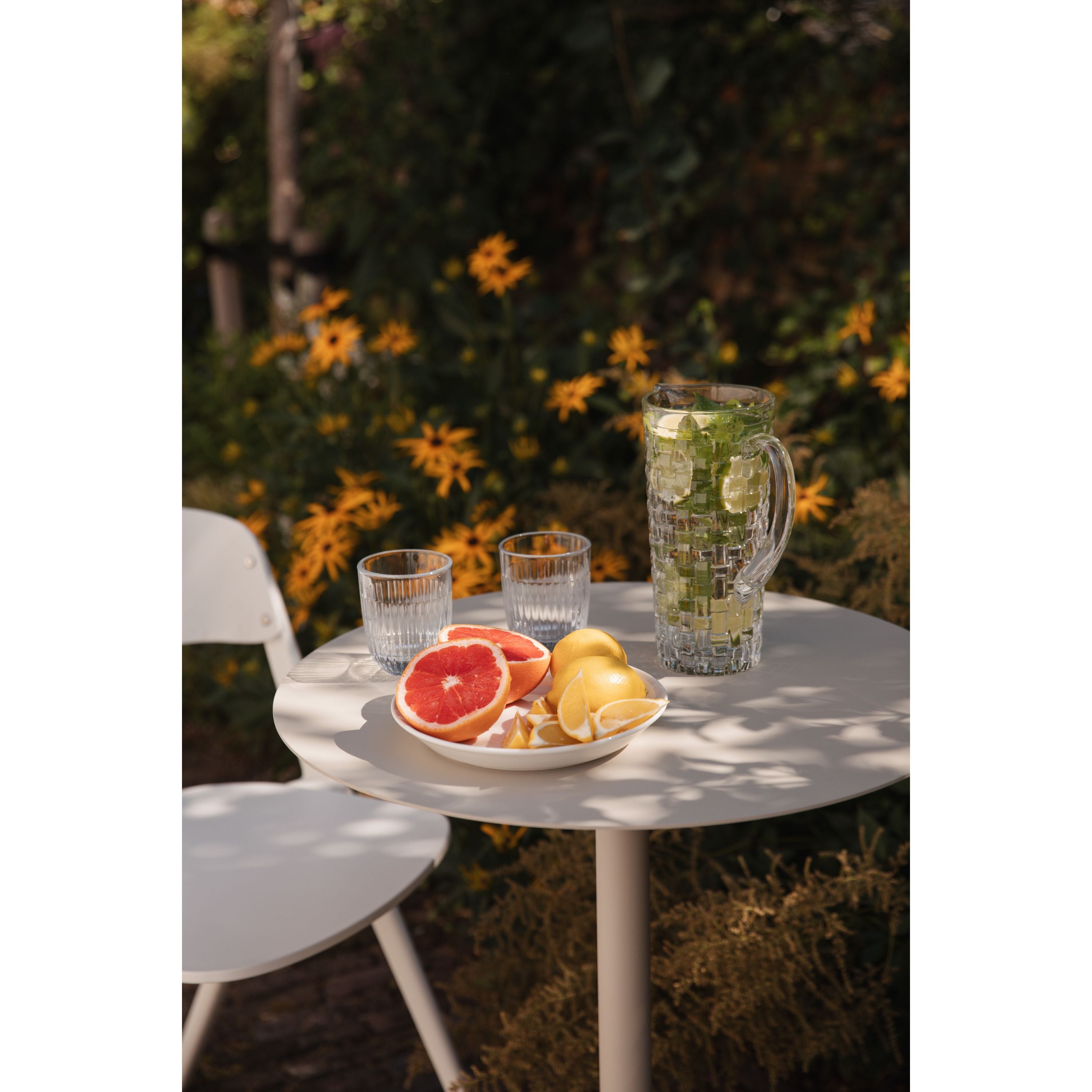 Zuiver Snow Bistrotafel Rond 57 cm Metaal Beige