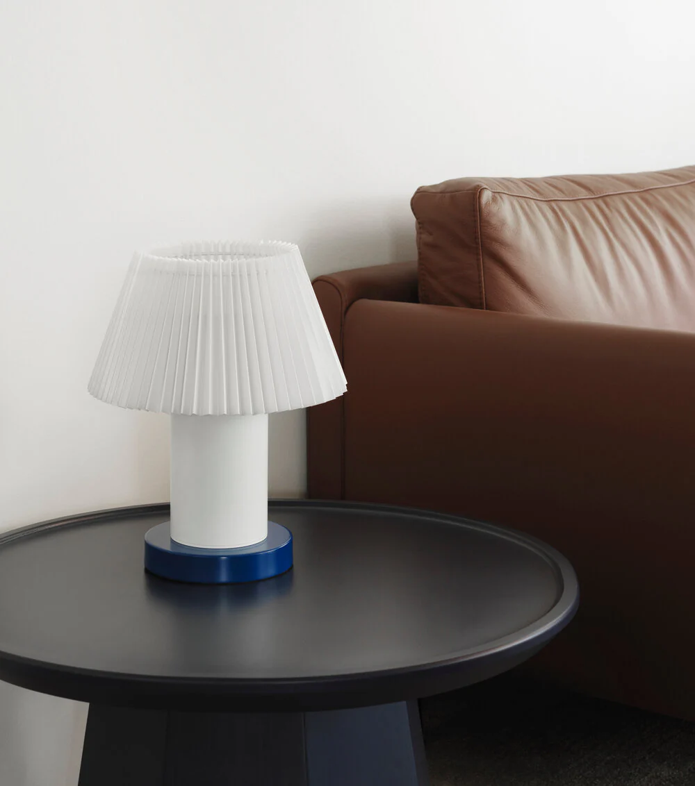 Normann Copenhagen  Cellu bordlampe - Light Blue