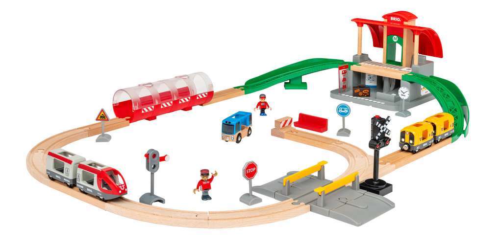 BRIO Spiel Großes City Bahnhof Set