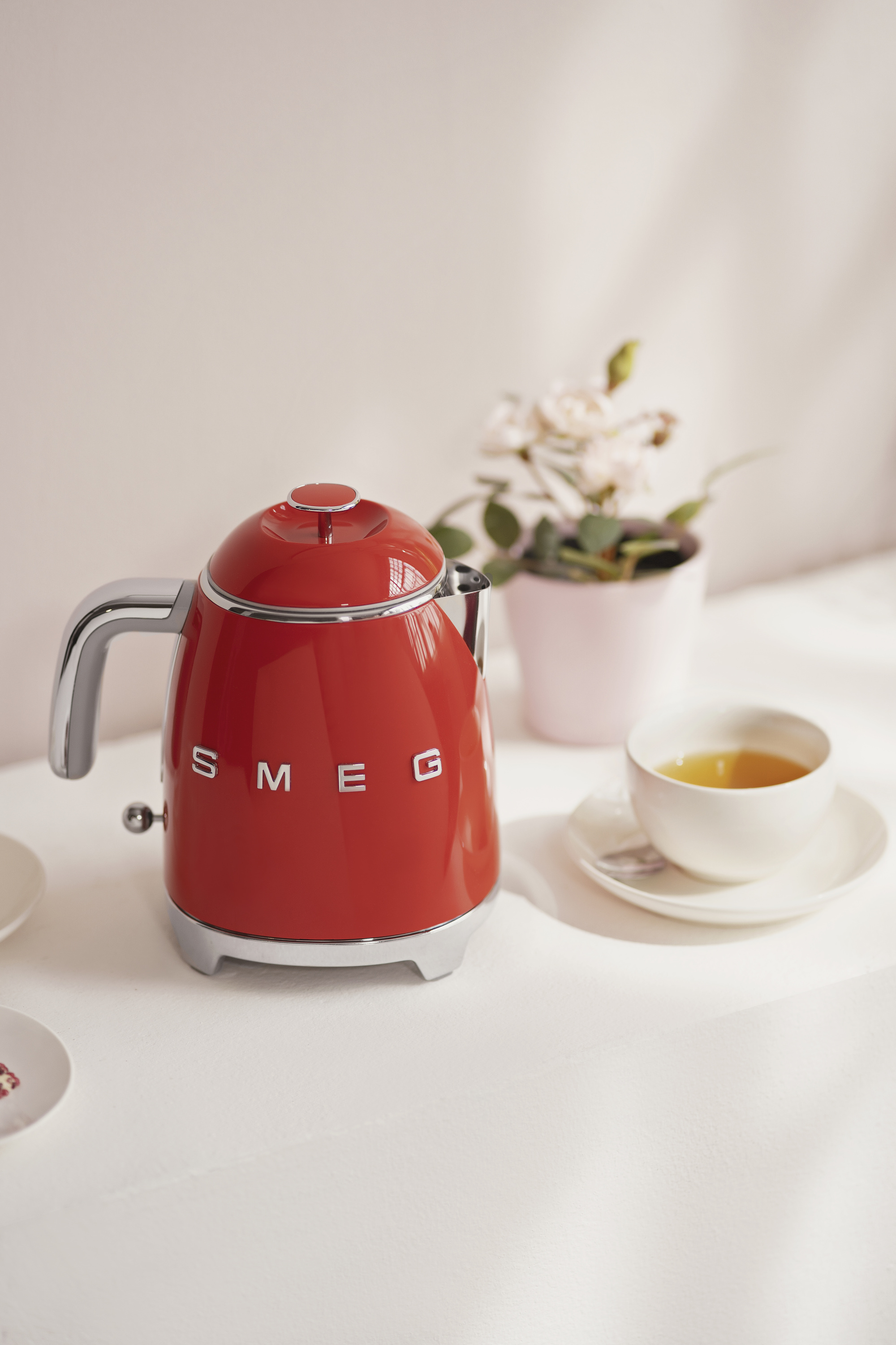 Mini-Wasserkocher smeg