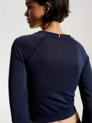 Camiseta esportiva essencial de manga comprida e corte justo