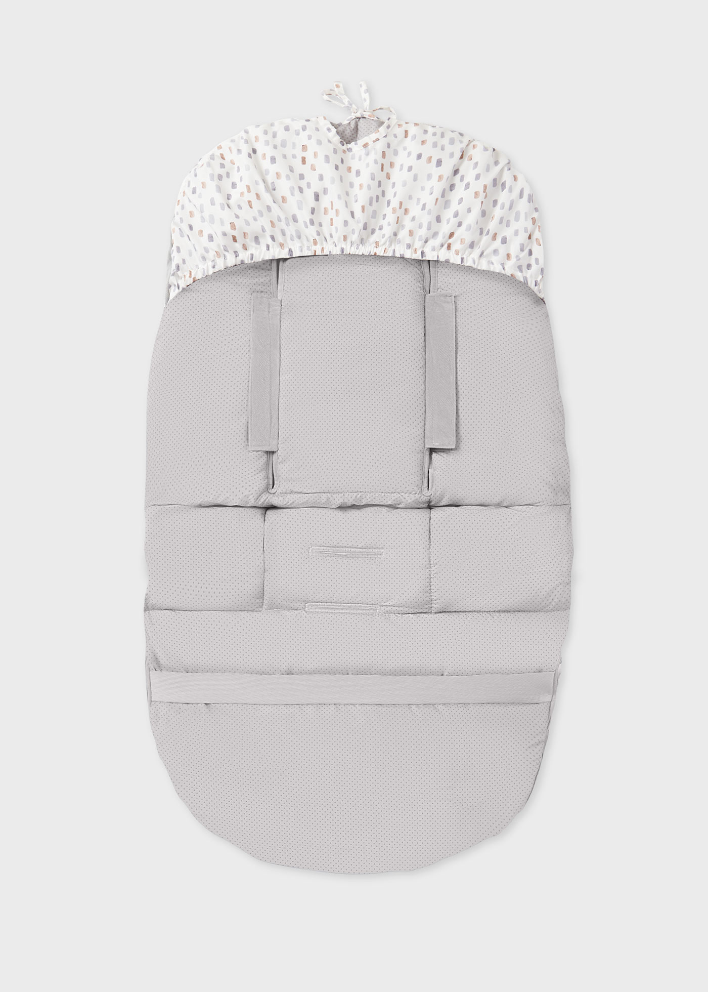 Capa impermeável estampada para cadeira de bebê