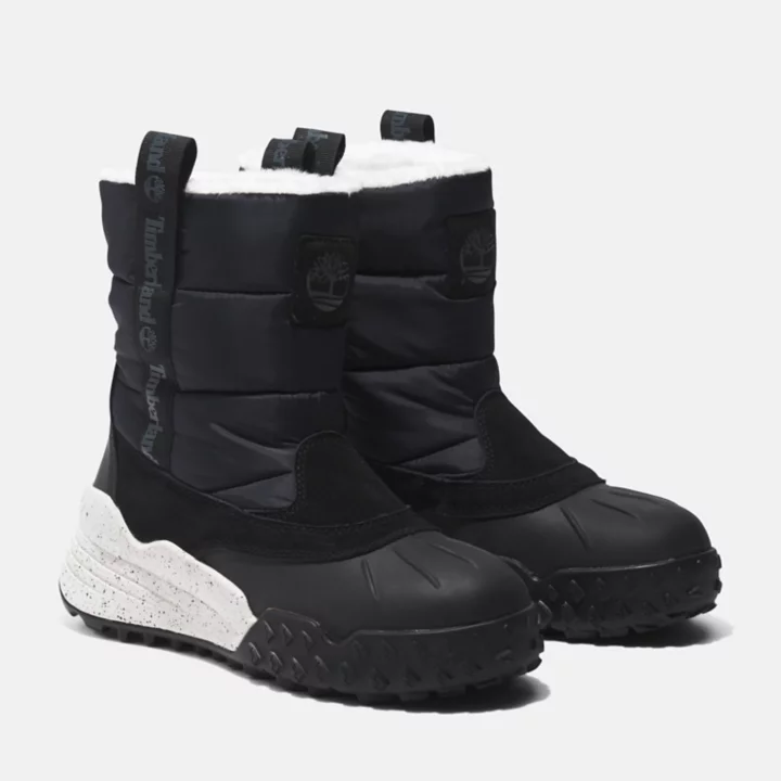 Bota feminina Moriah Range com isolamento térmico, na cor preta.