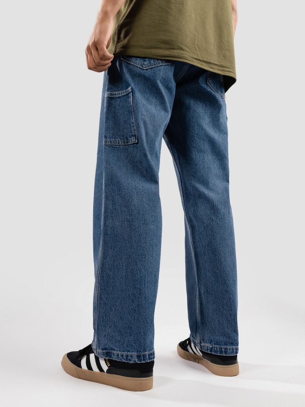 Levi's 568 Stay Loose Carpenter Jeans safe in charm