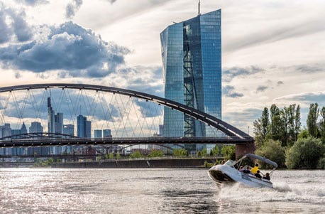 Speedboot fahren in Frankfurt als Geschenkidee