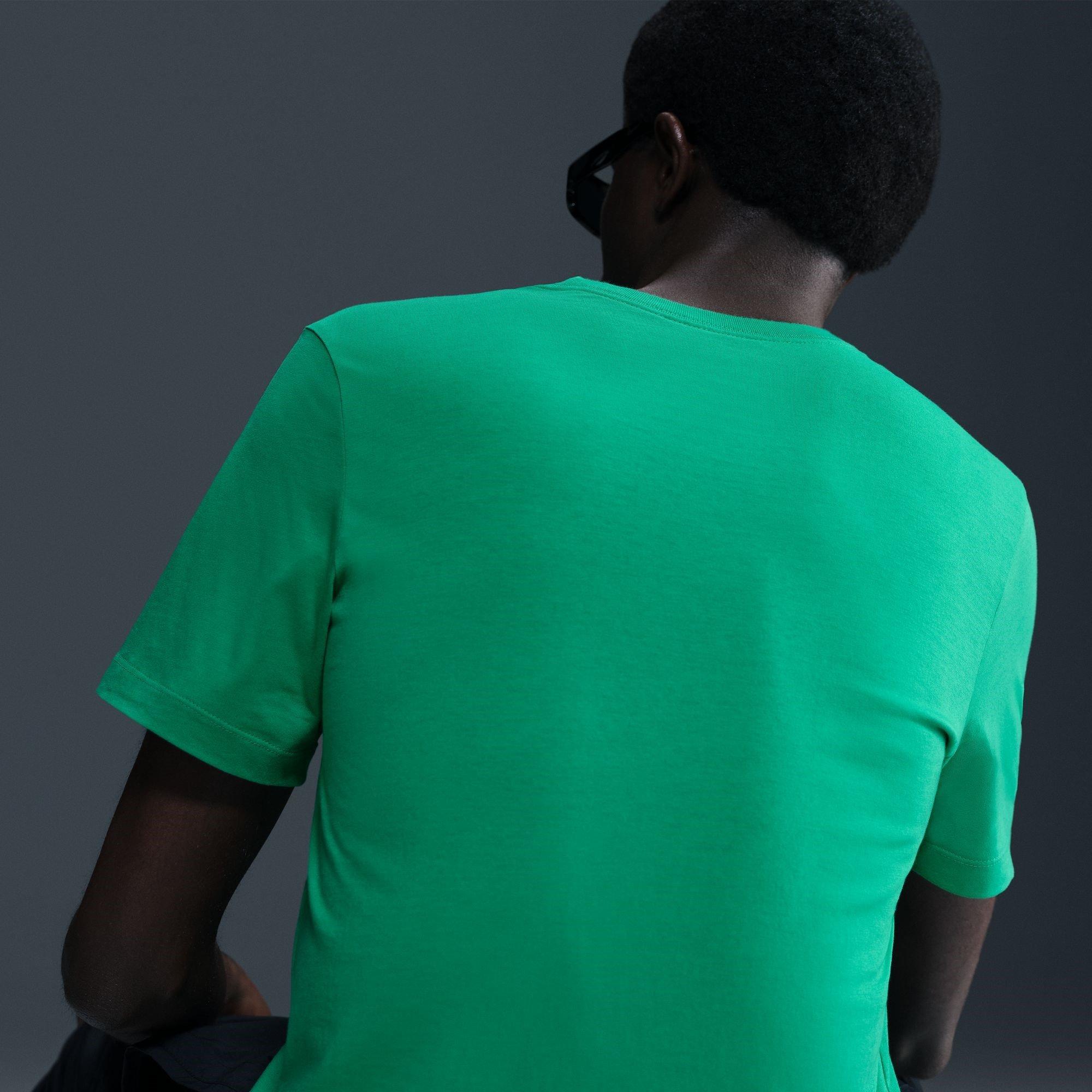 Nike Sportswear Club Men's T-Shirt