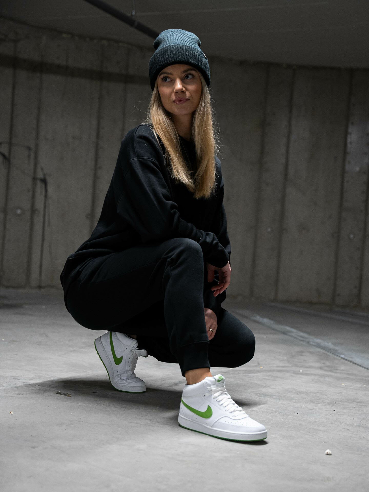 Pheonix Fleece Standard Pant