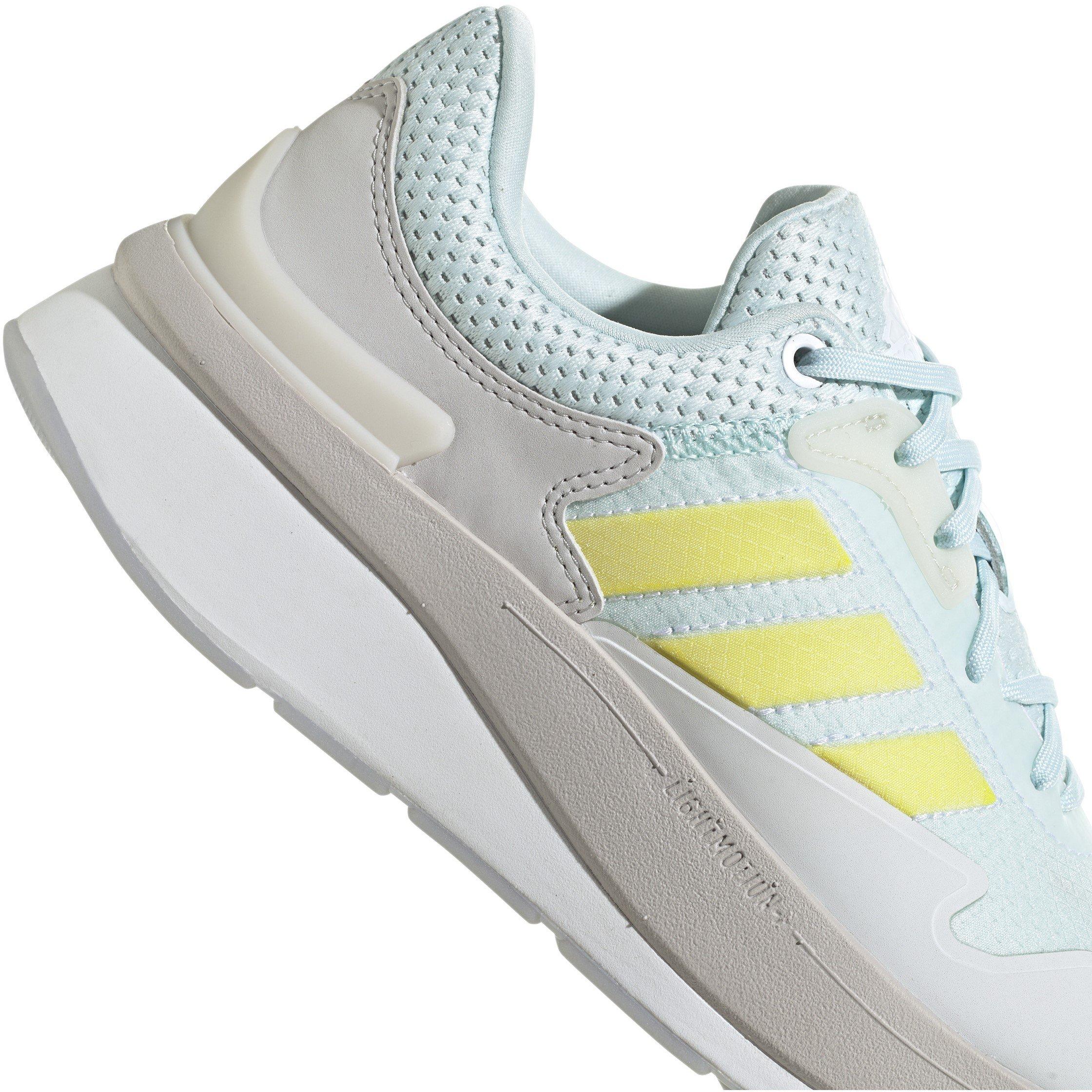 adidas ZNCHILL LIGHTMOTION Trainers Womens