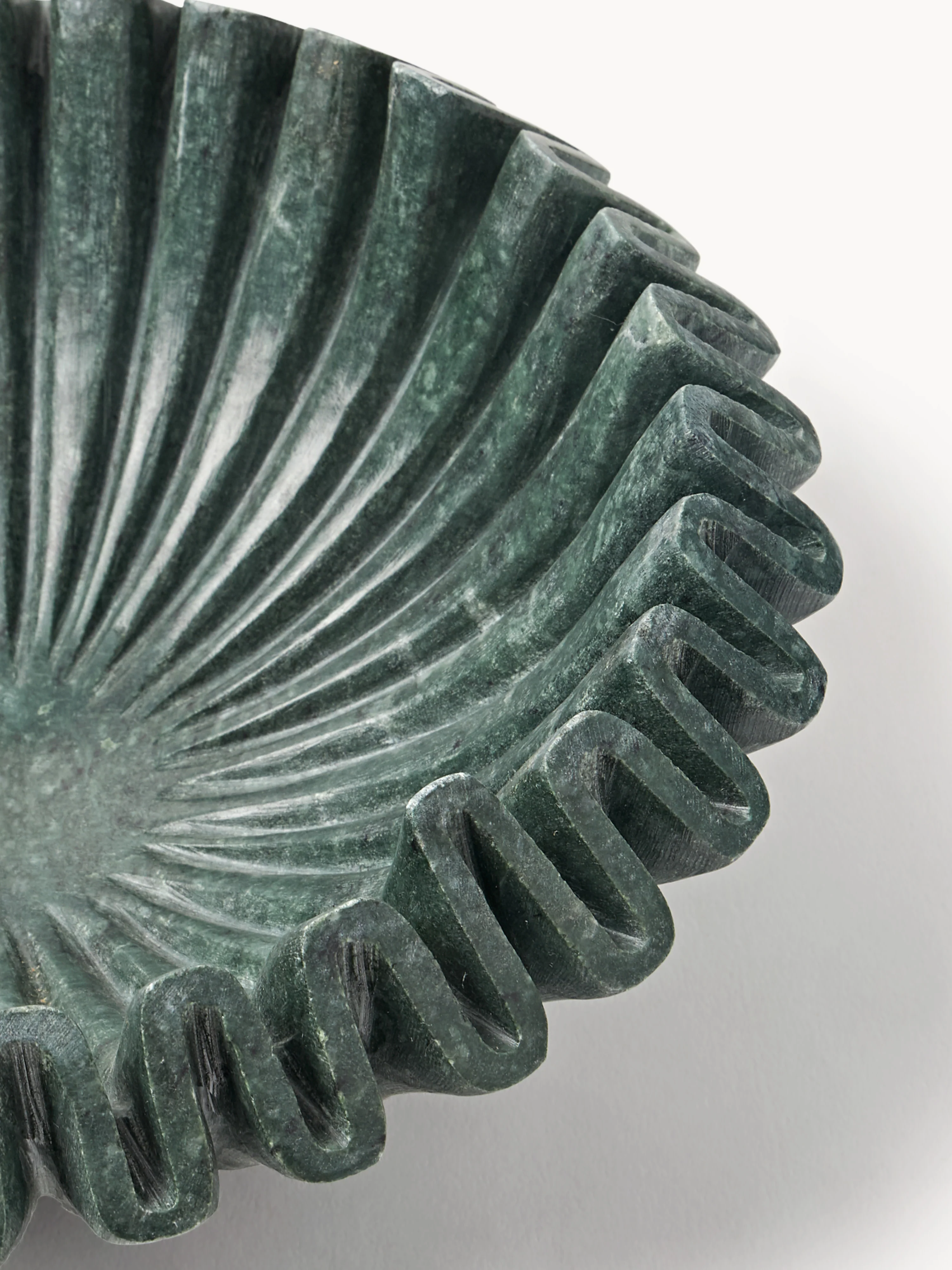 Handgemaakte decoratieve schaal Santorini van marmer, Ø 31 cm