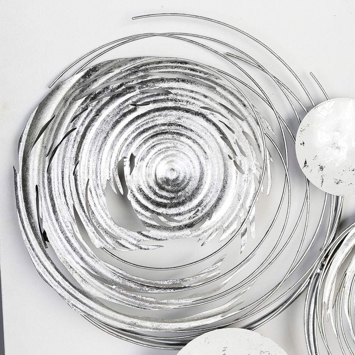 GILDE Wanddekoobjekt »Wandrelief Circles, weiss/silber« aus Metall, dekorativ im Esszimmer & Wohnzimmer