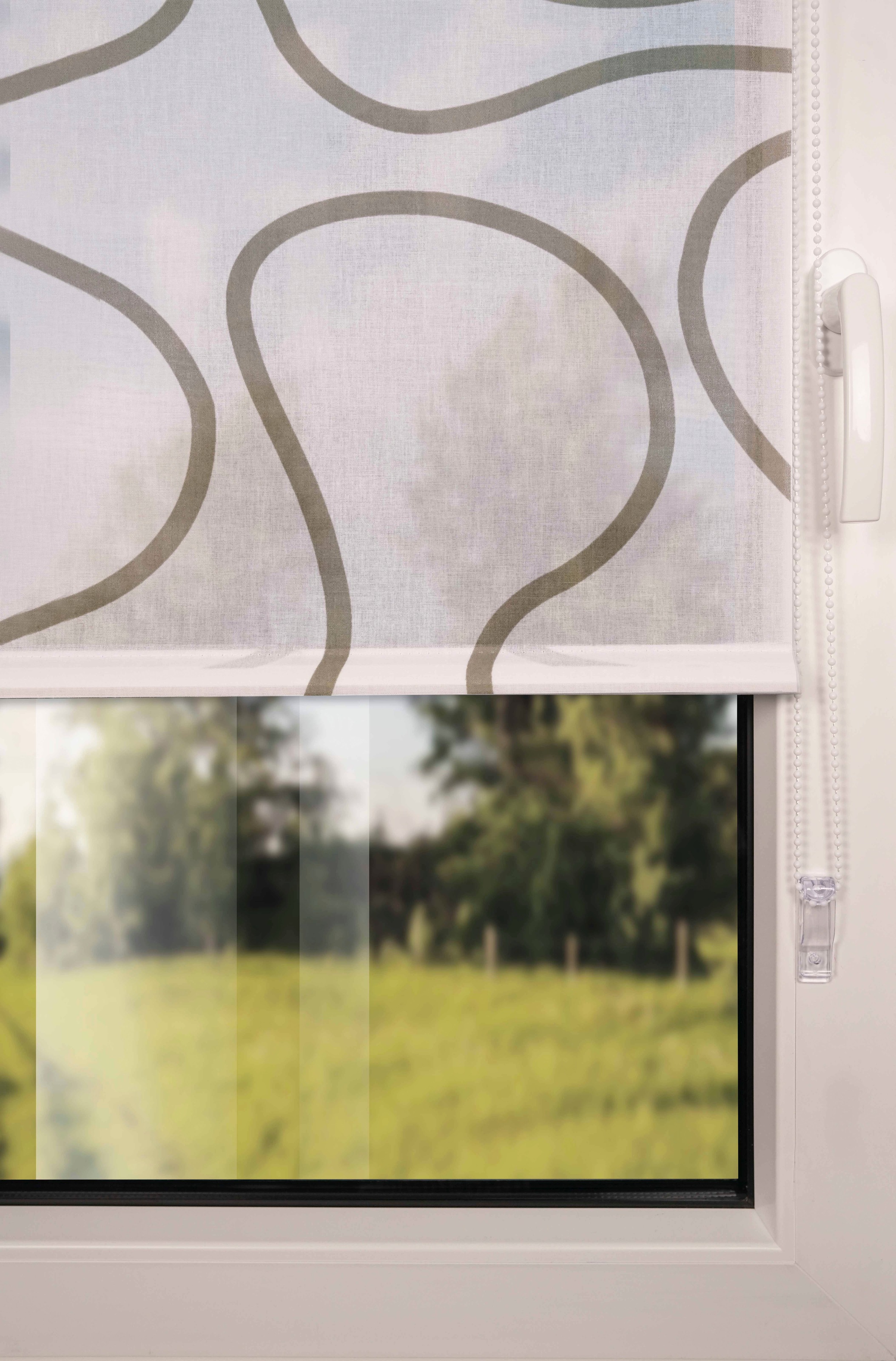 mydeco Seitenzugrollo »Win move« Lichtschutz Sichtschutz ohne Bohren freihängend mit stylischem Muster