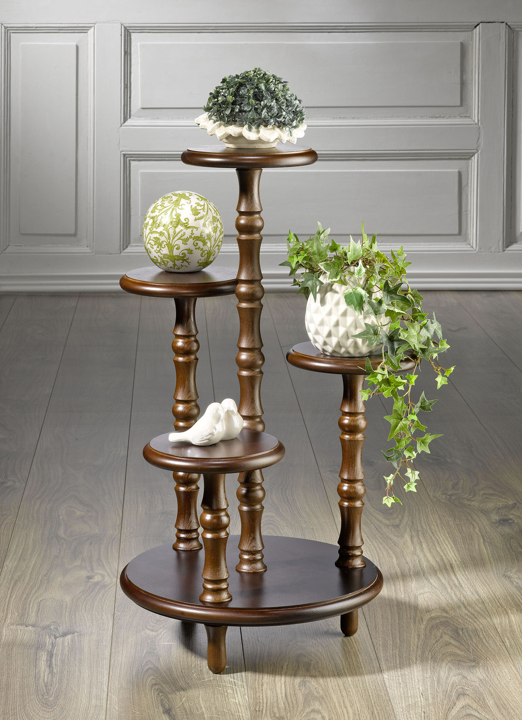 Wunderschöne Blumen-Etagere