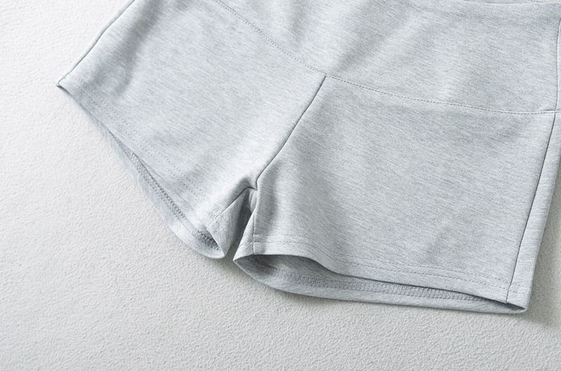 Haneliz - Lage effen hotpants
