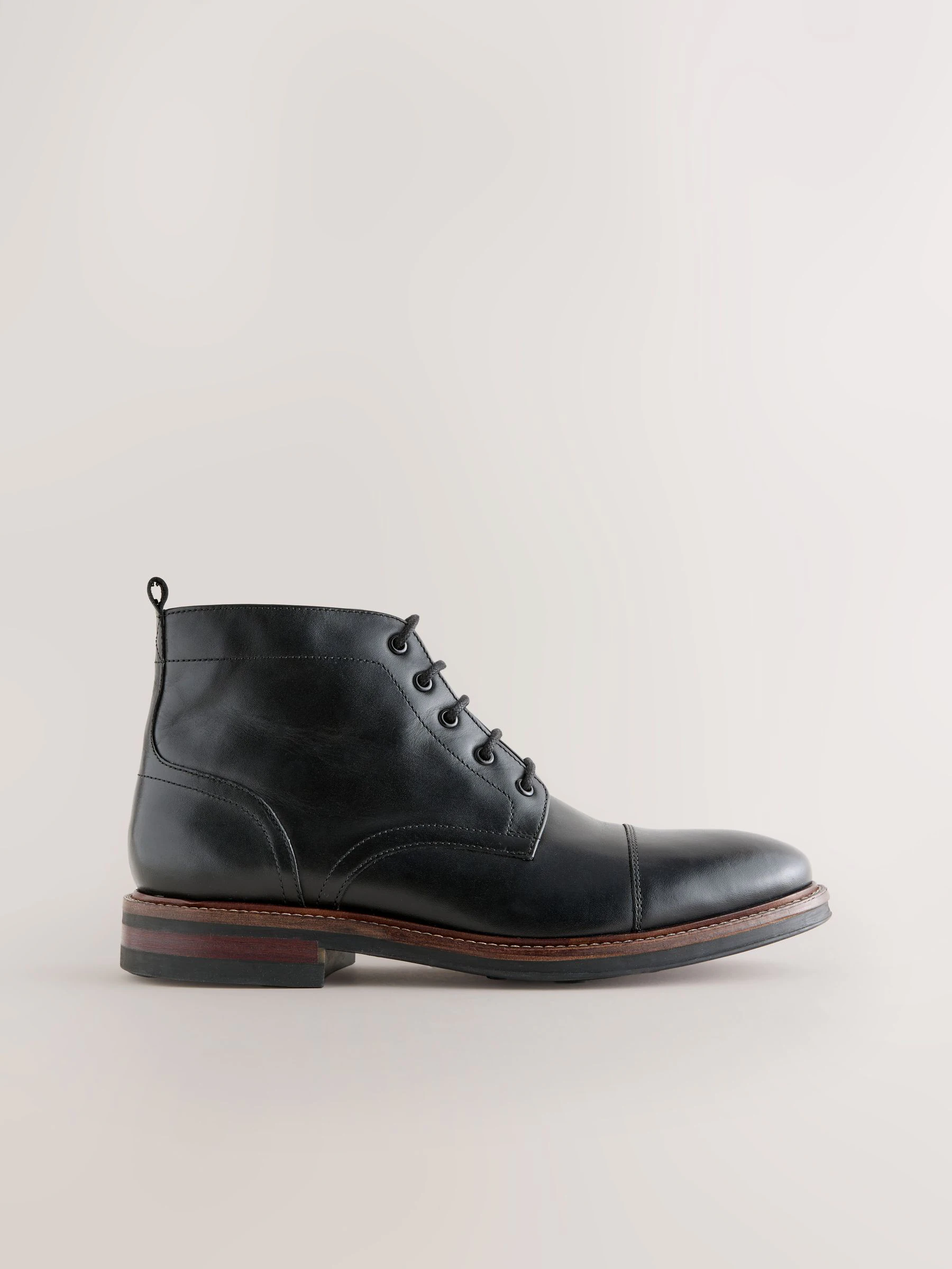 Zwart - Leren boots met neusstuk
