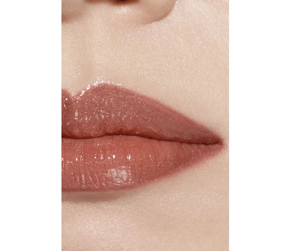 CHANEL ROUGE COCO BAUME - BRILLANT Le baume teinté hydratant embellisseur. Intensité sur mesure752 Honey Bliss