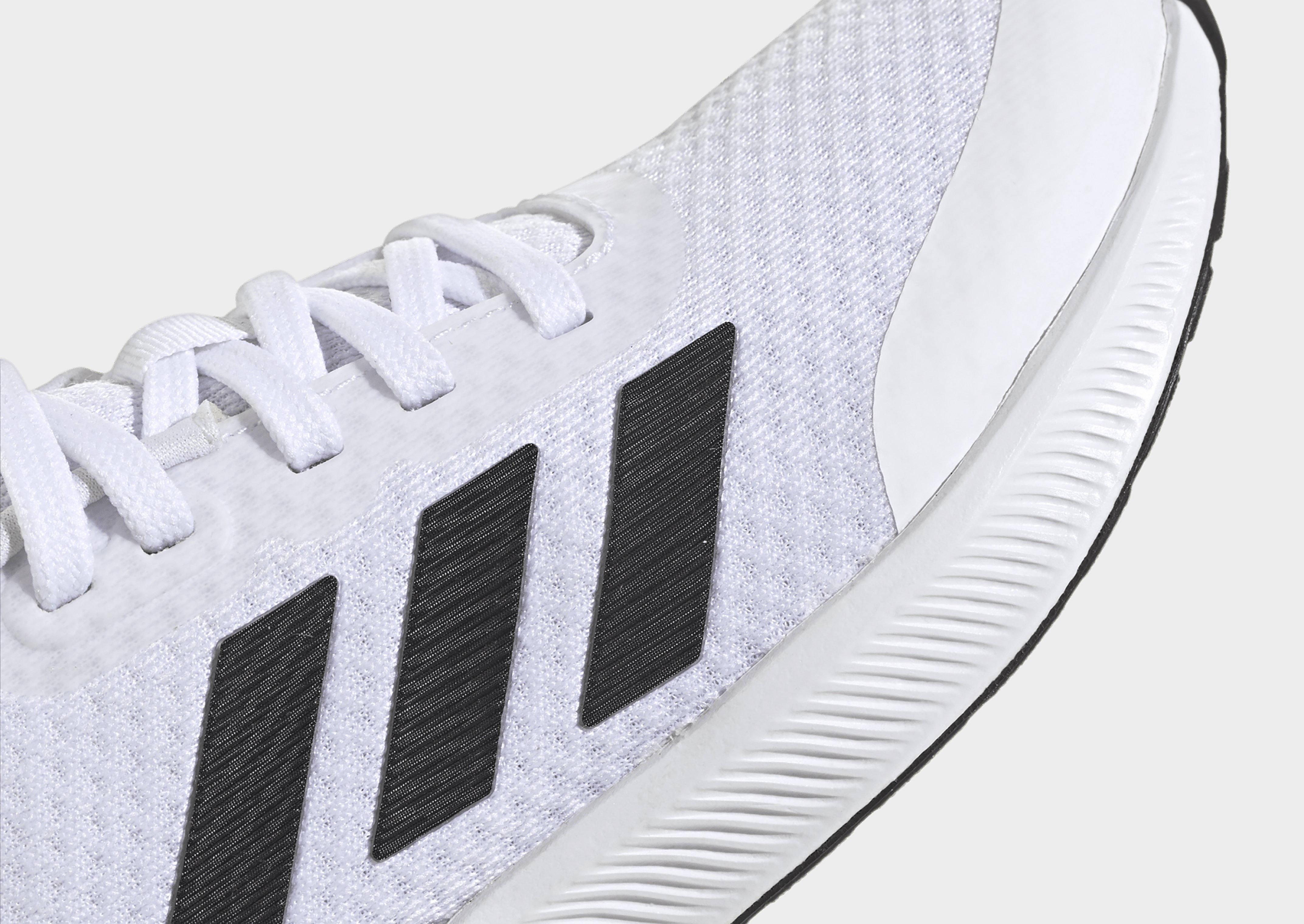 adidas Chaussure à lacets RunFalcon 3