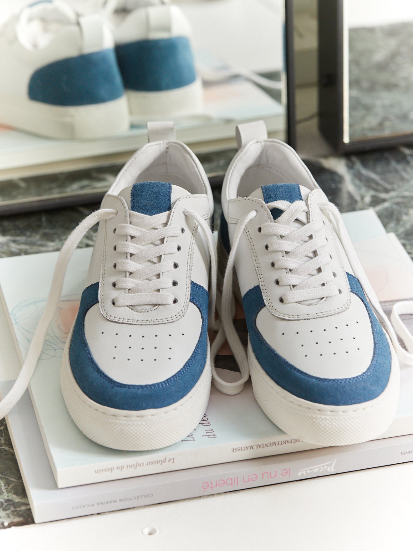 Baskets lacées cuir femme