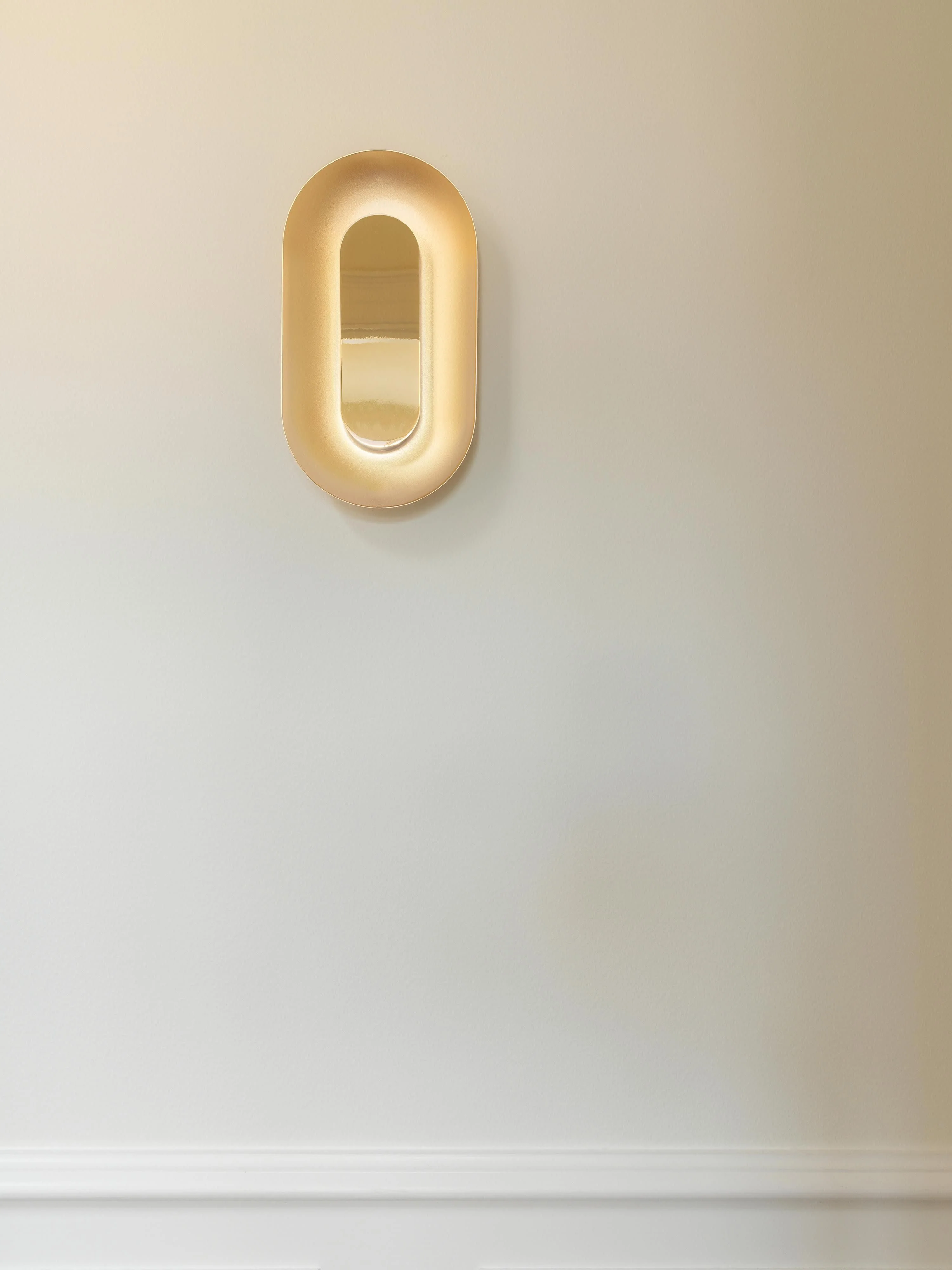 Dimbare LED wandlamp Sasi