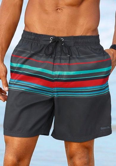 Bench. Badeshorts , mit kontrastfarbenen Streifen